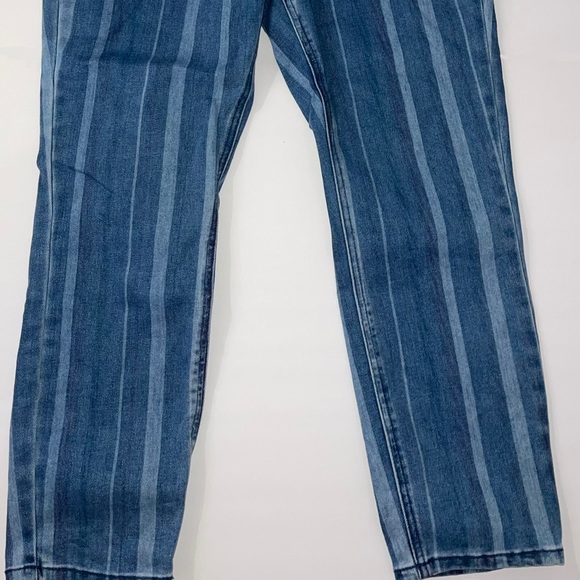 Tilly’s Sky and Sparrow jeans - Picture 2 of 2